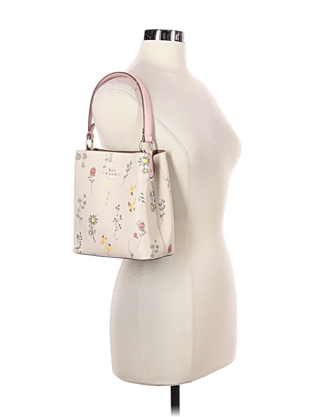 C0ACH 3598 SMALL TOWN BUCKET BAG Spaced Wildflower Print